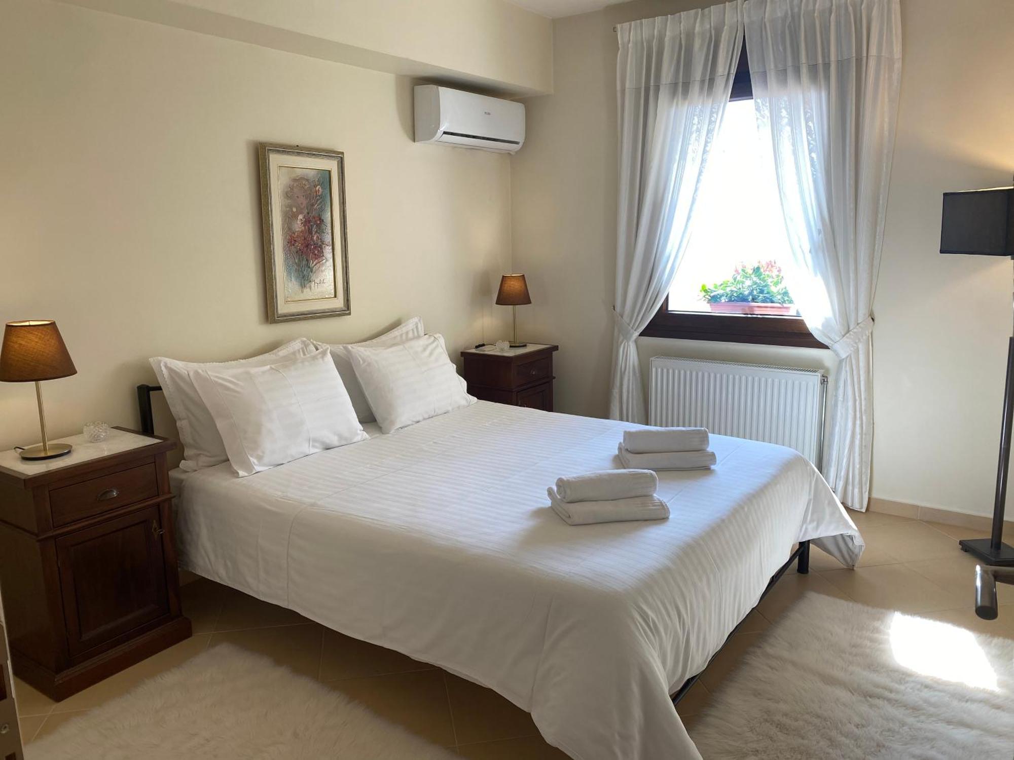 House With View In Amfithea Apartment Ioannina Luaran gambar