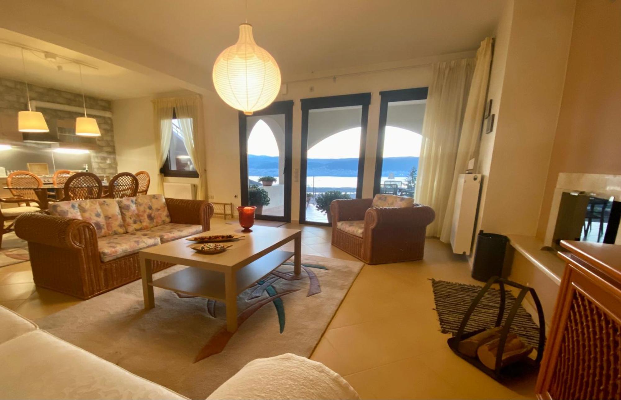 House With View In Amfithea Apartment Ioannina Luaran gambar